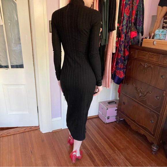 Reformation Kendrick Dress - Picture 4 of 8